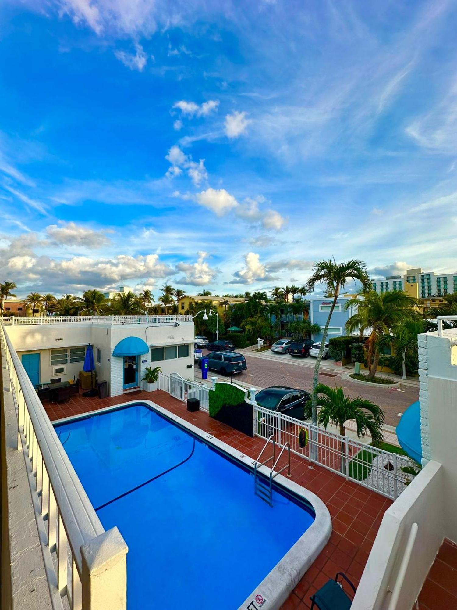 Pousada Suites Hollywood Exteriér fotografie