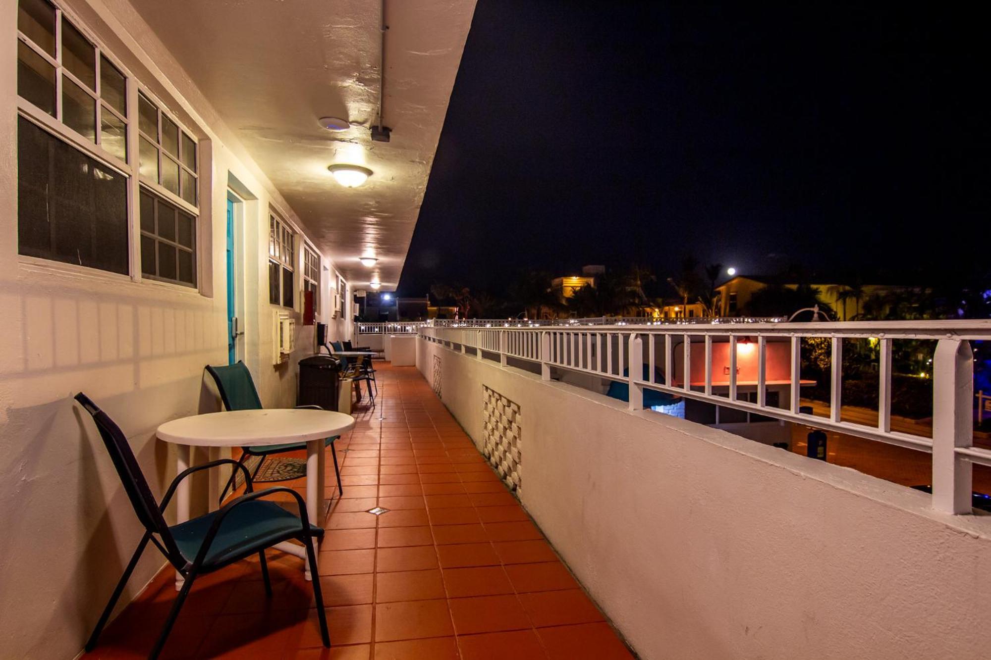 Pousada Suites Hollywood Exteriér fotografie