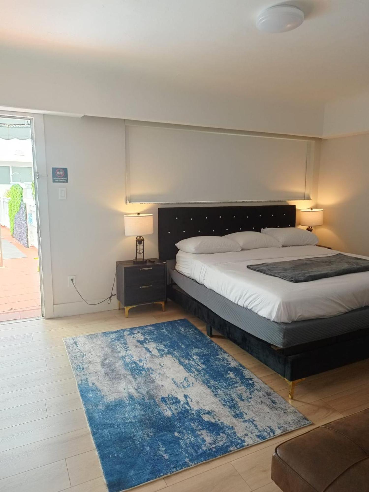 Pousada Suites Hollywood Exteriér fotografie